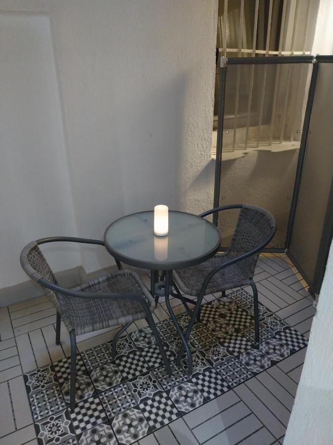 Centrico Apartamento Con Patio マドリード エクステリア 写真