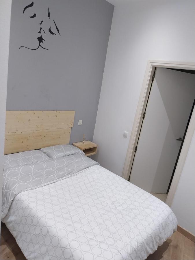 Centrico Apartamento Con Patio マドリード エクステリア 写真